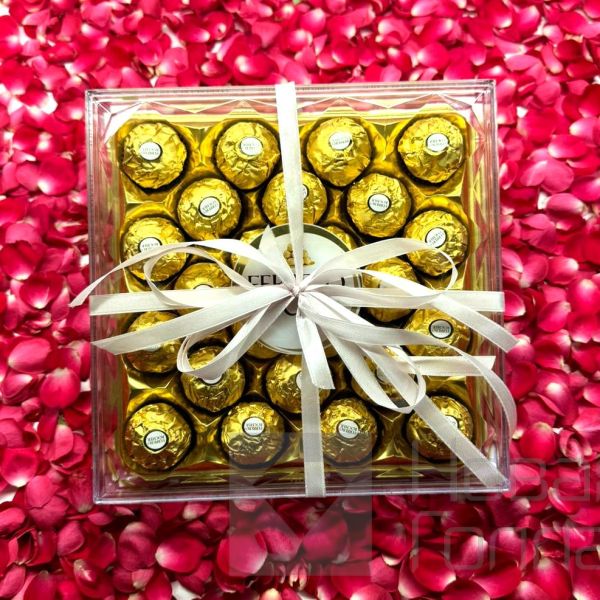 Конфеты Ferrero Rocher с декором 300гр.